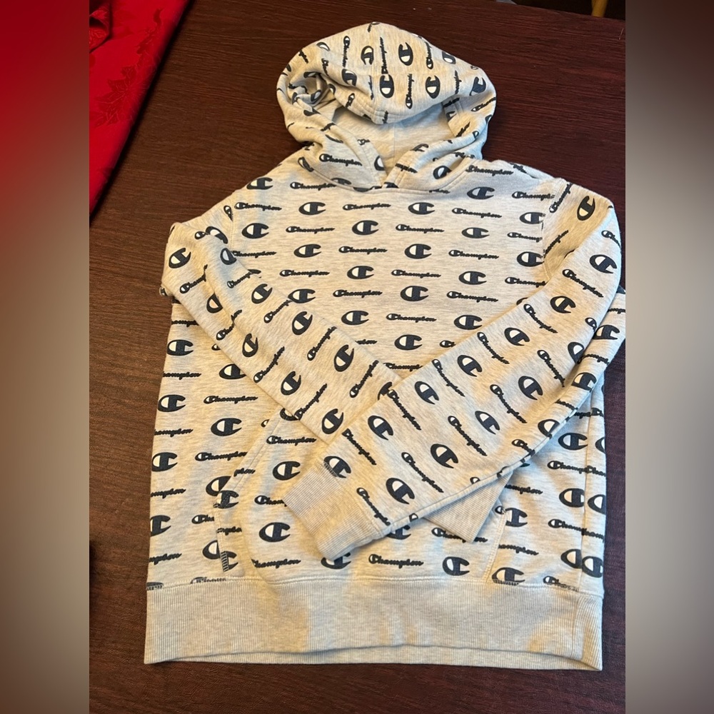 Champion Hoodie kids size xl